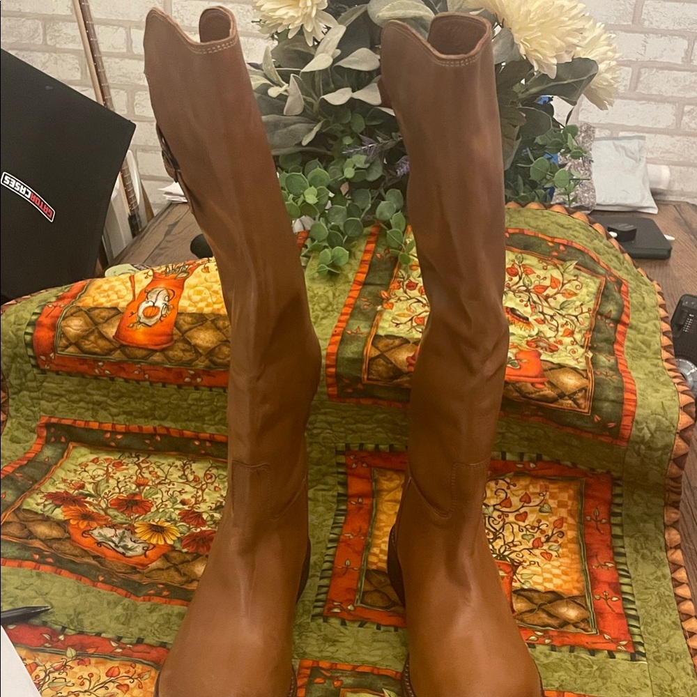 #62 Free People Over Knee Leather Boots sz 8 NWOT zipper &mini buckle in back . - Picture 1 of 8